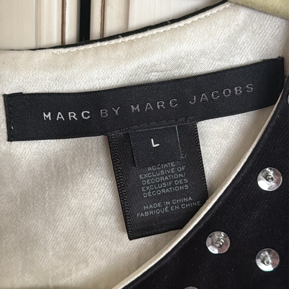 MARC BY MARC JACOBS Cosmo Night Star-Appliquéd Satin Mini Dress Size: L - Picture 17 of 17